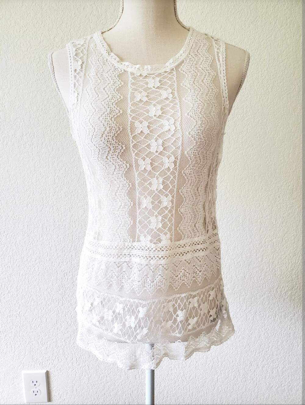 Elegant Lace Tank
